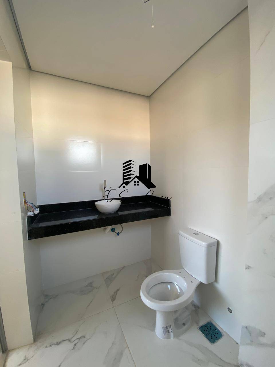 Apartamento à venda com 2 quartos, 62m² - Foto 15