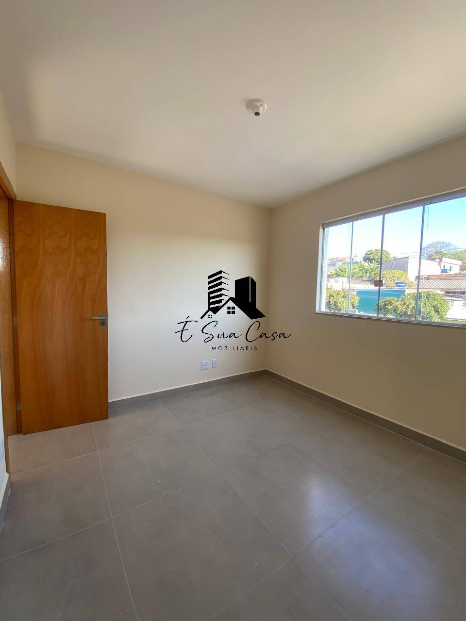 Apartamento à venda com 2 quartos, 62m² - Foto 13