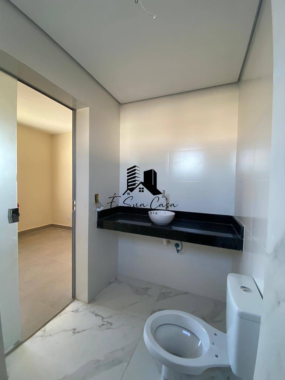 Apartamento à venda com 2 quartos, 62m² - Foto 17