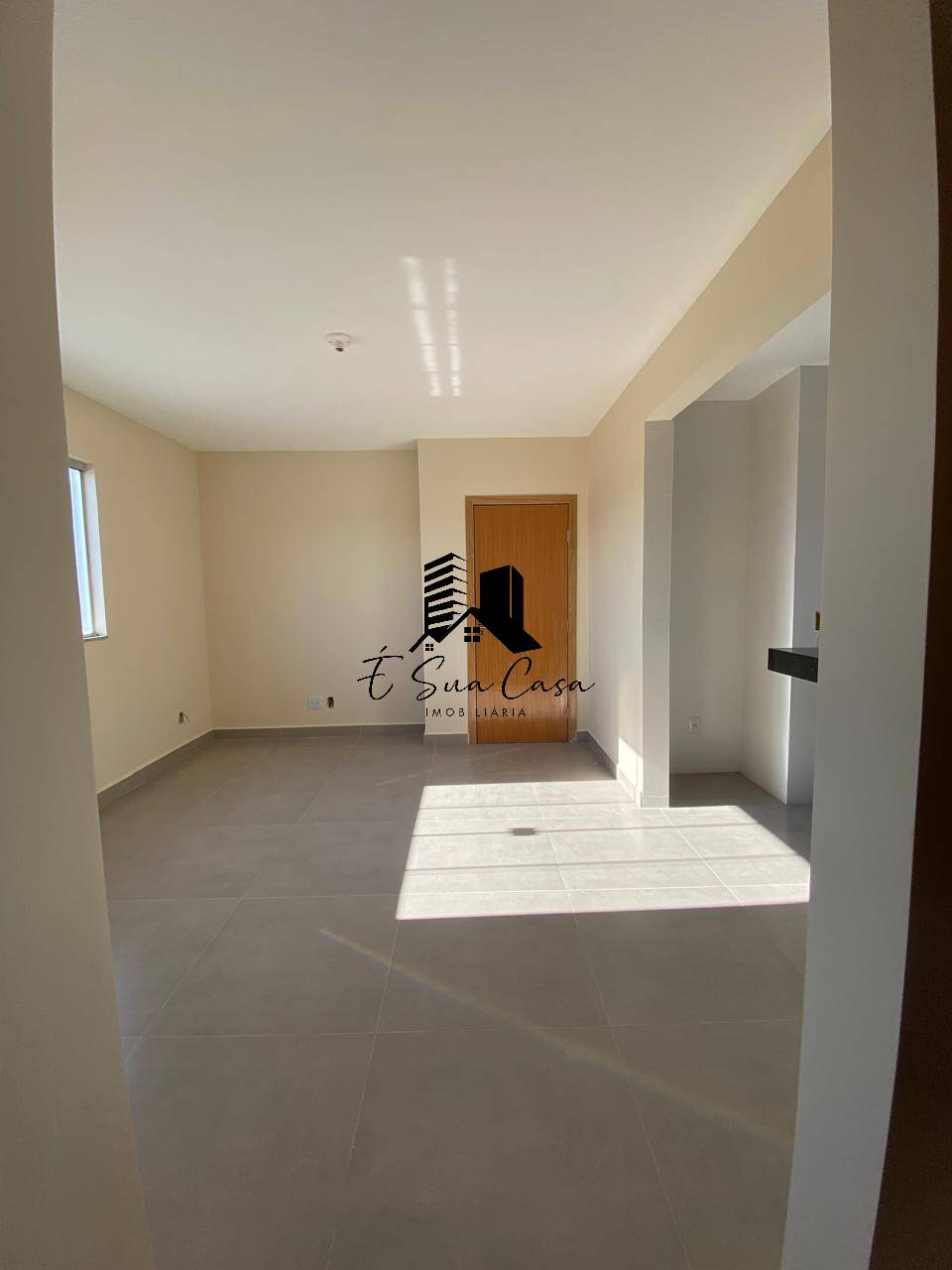 Apartamento à venda com 2 quartos, 62m² - Foto 5