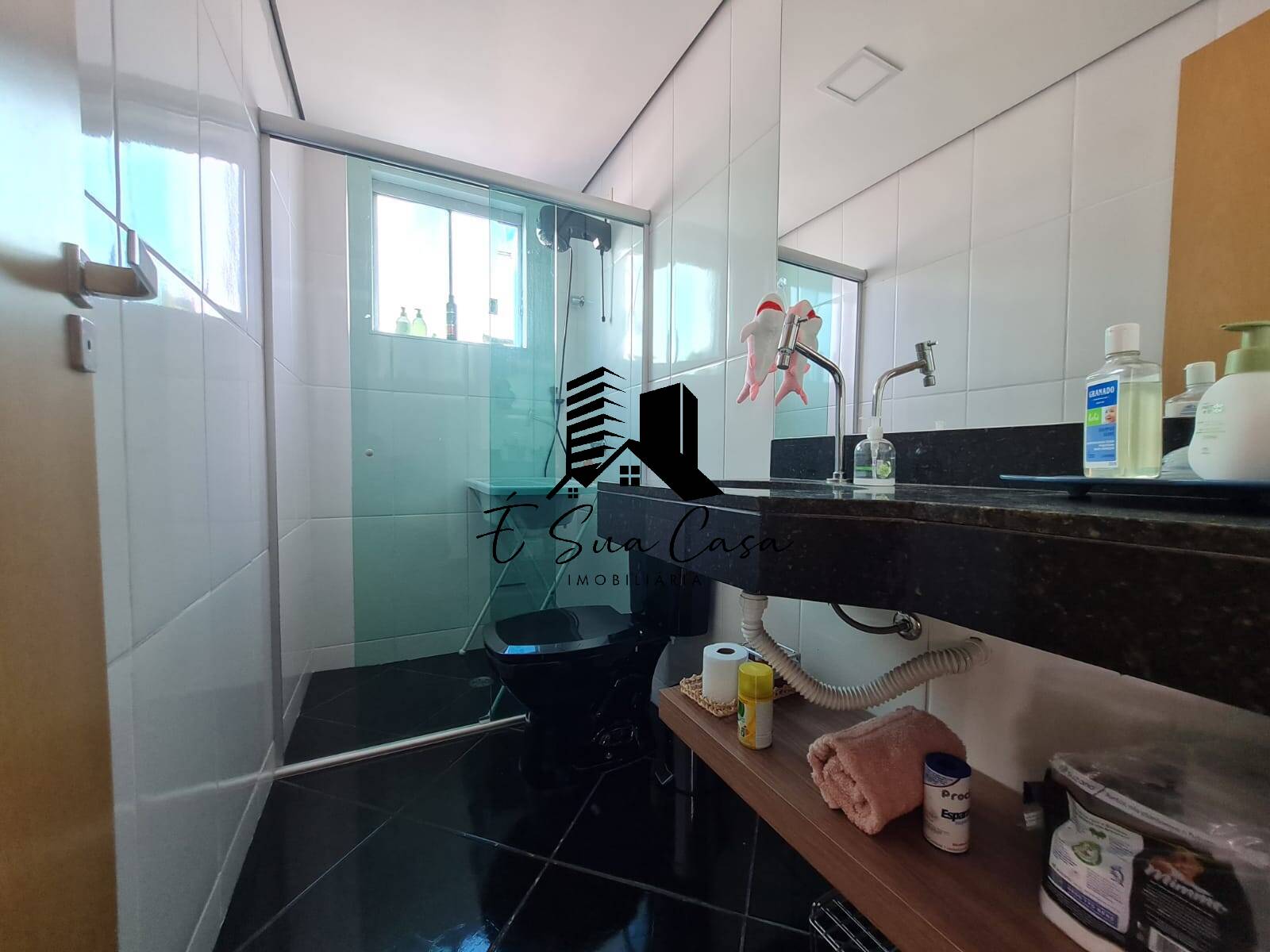 Apartamento à venda com 2 quartos, 65m² - Foto 19