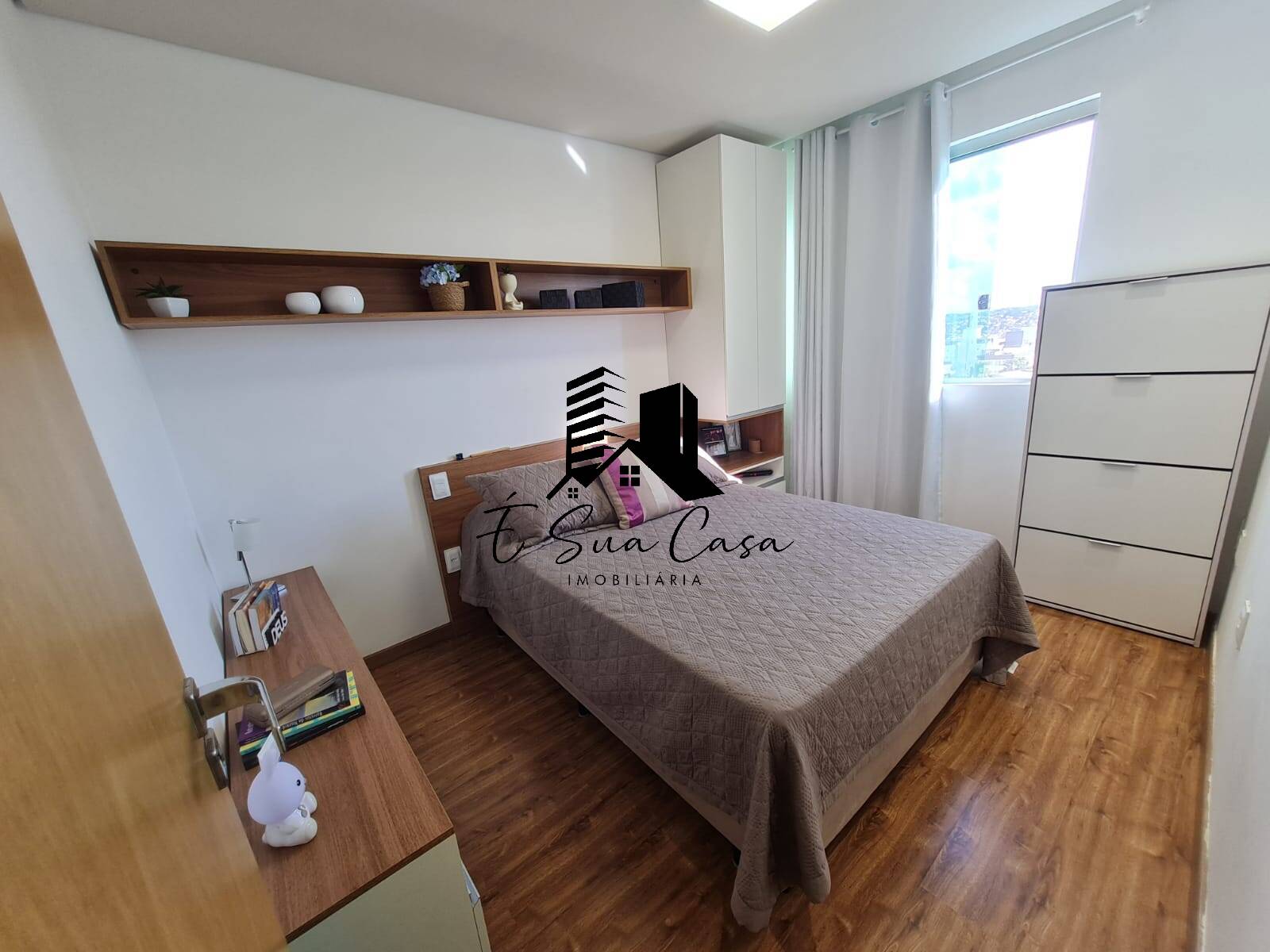 Apartamento à venda com 2 quartos, 65m² - Foto 12