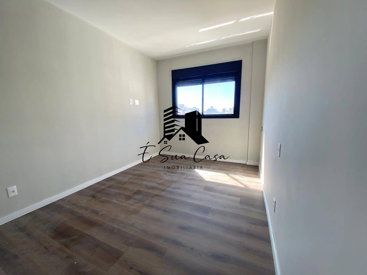 Apartamento à venda com 2 quartos, 102m² - Foto 11