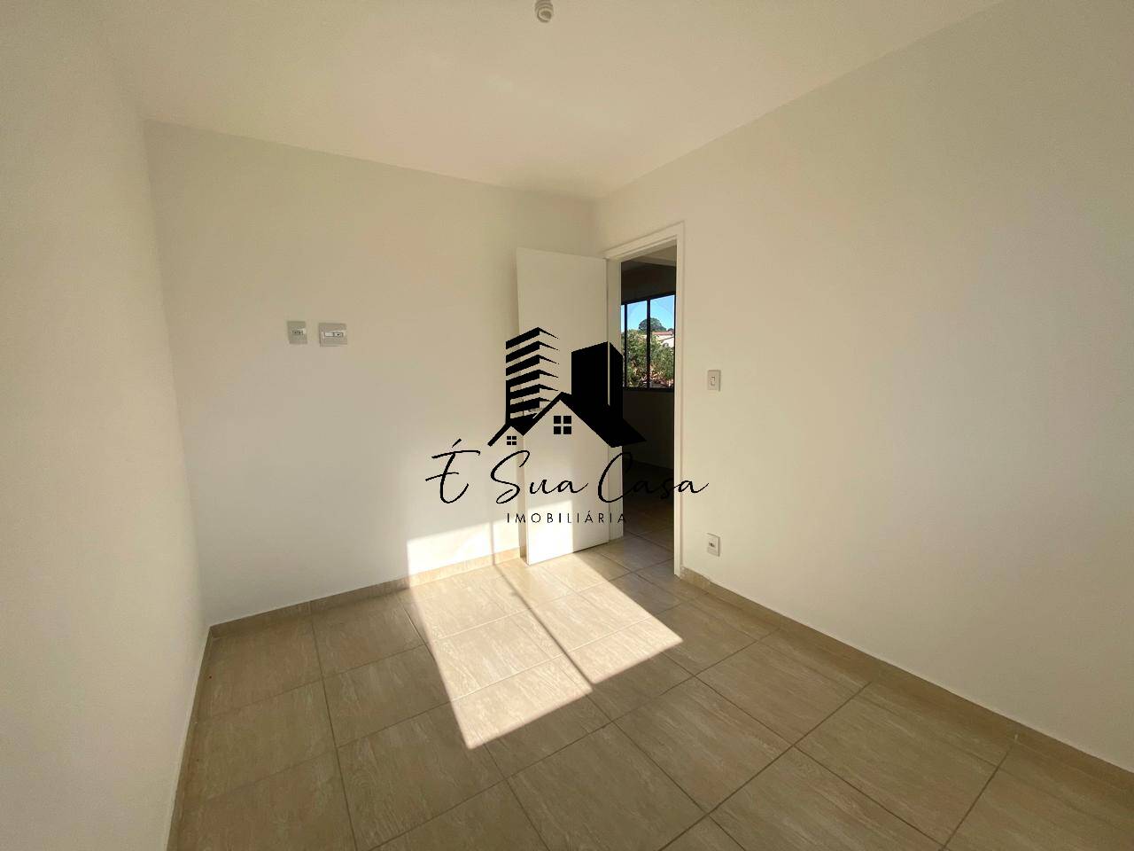 Apartamento à venda com 2 quartos, 50m² - Foto 19