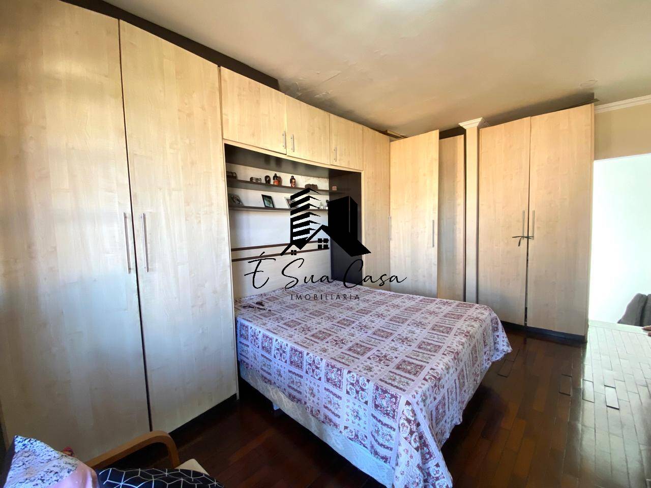 Casa à venda com 3 quartos, 200m² - Foto 22