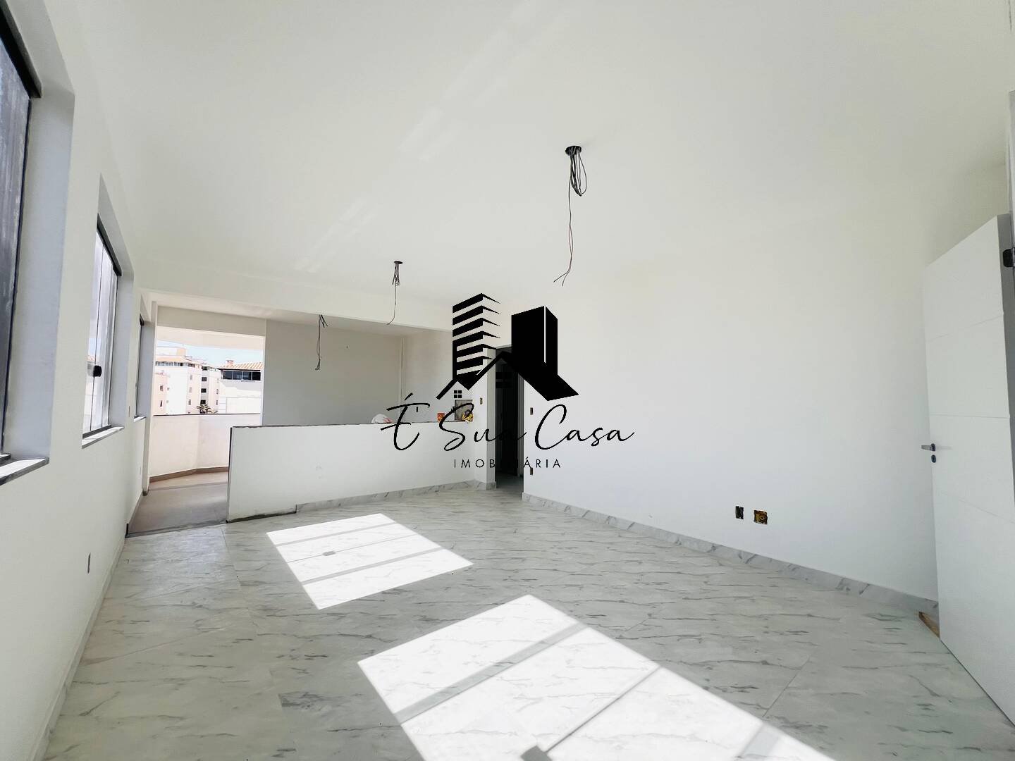 Apartamento à venda com 3 quartos, 90m² - Foto 3