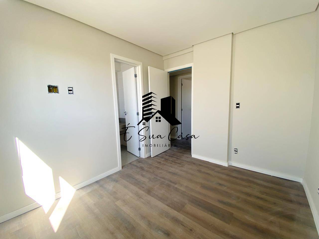 Apartamento à venda com 3 quartos, 229m² - Foto 13