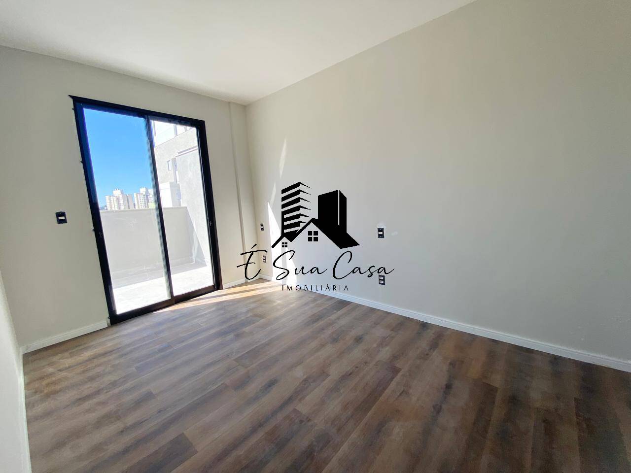 Apartamento à venda com 4 quartos, 165m² - Foto 7