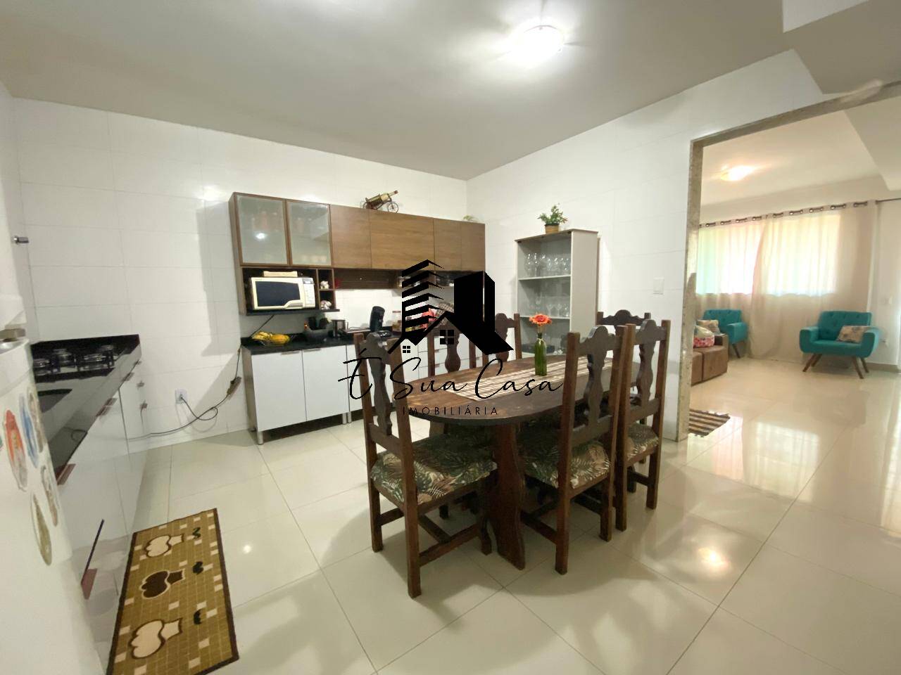 Casa à venda com 3 quartos, 200m² - Foto 10