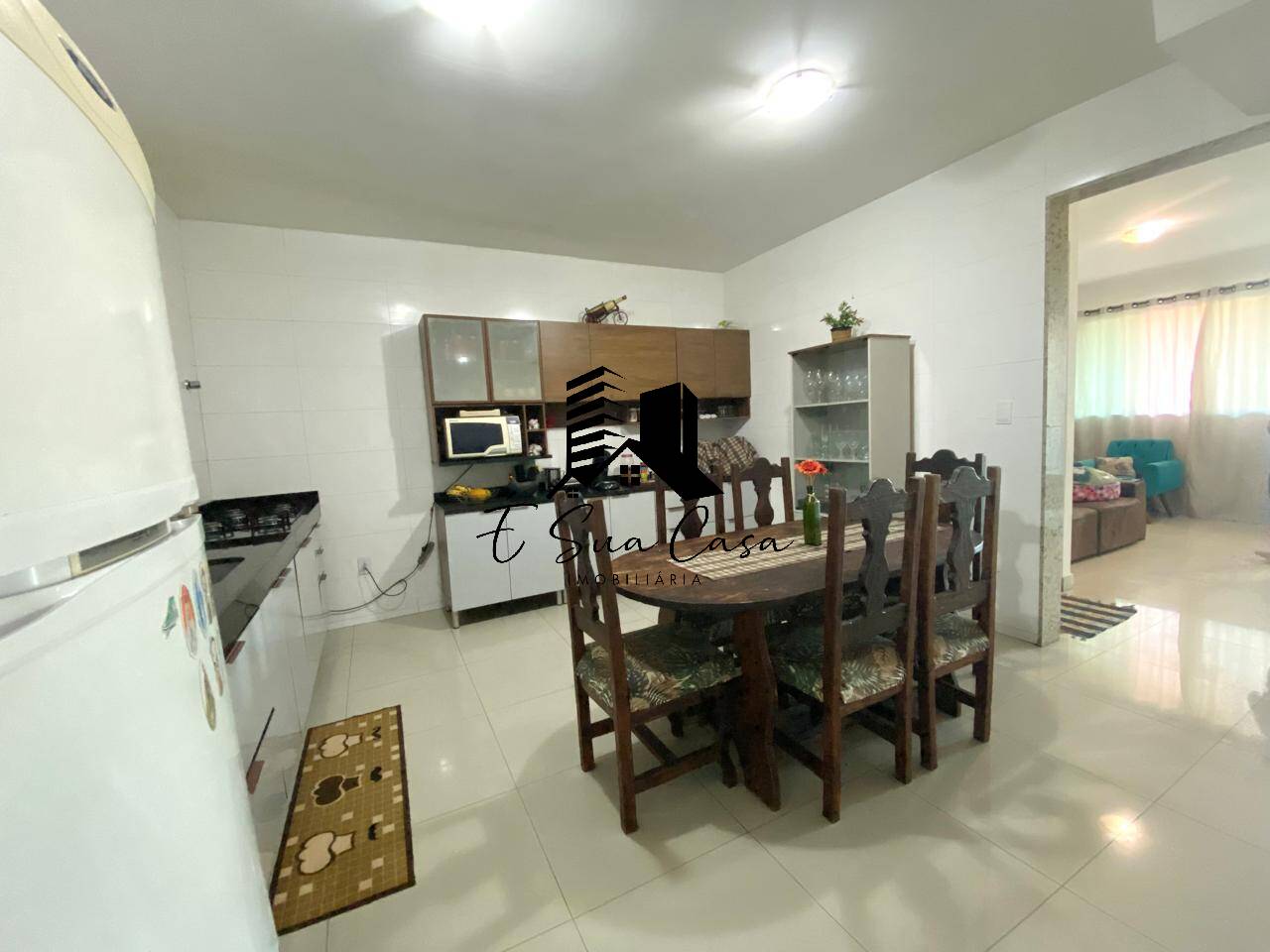 Casa à venda com 3 quartos, 200m² - Foto 9