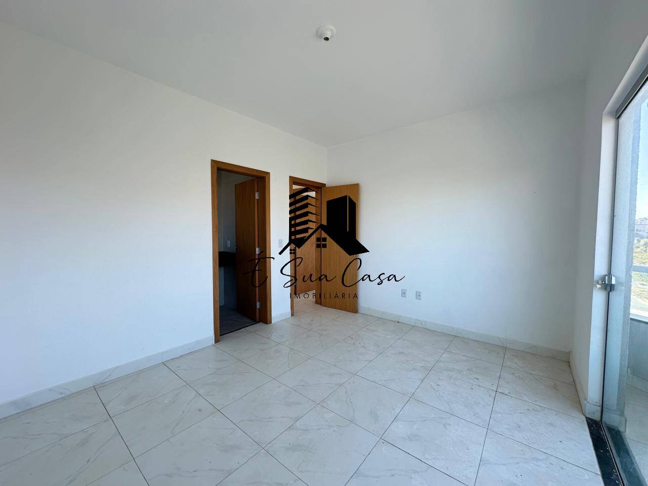 Apartamento à venda com 2 quartos, 95m² - Foto 11