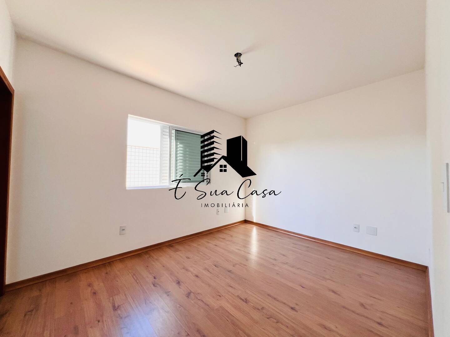 Apartamento à venda com 3 quartos, 165m² - Foto 13