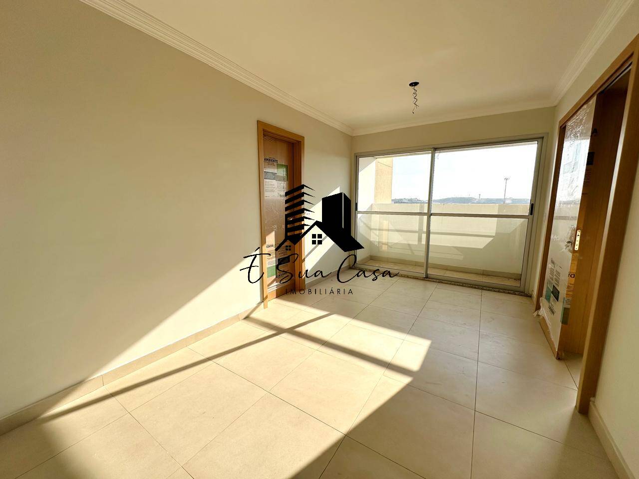 Apartamento à venda com 3 quartos, 70m² - Foto 1