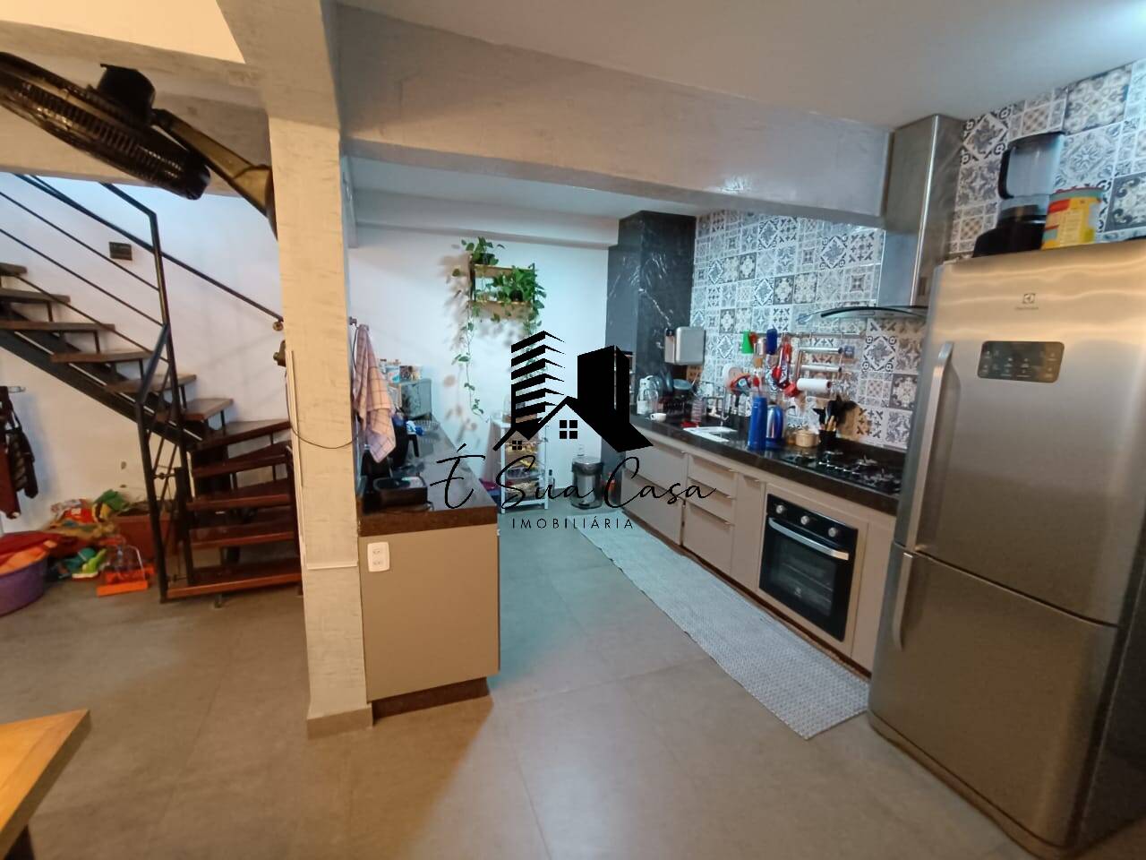 Casa à venda com 3 quartos, 150m² - Foto 5