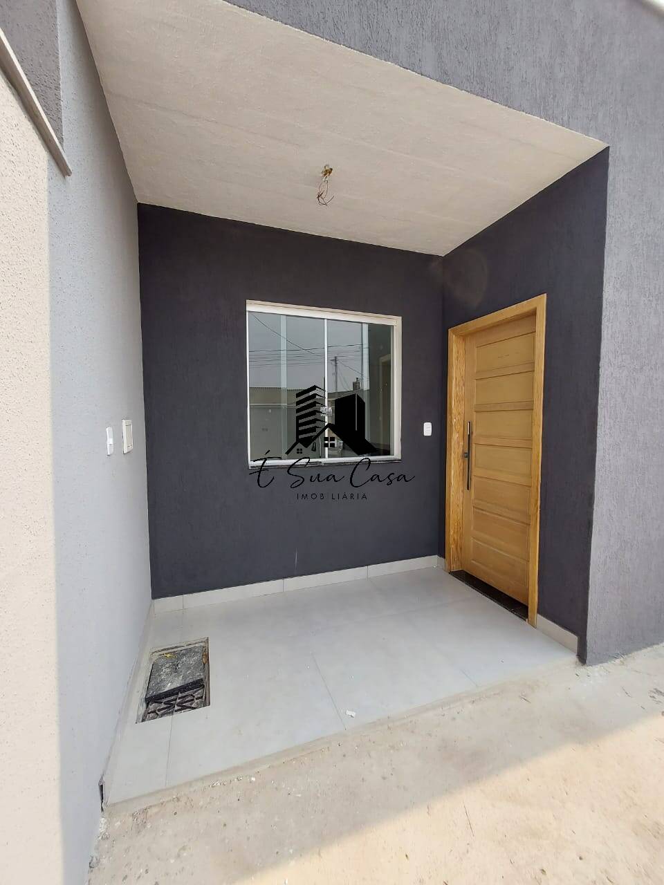 Casa à venda com 2 quartos, 76m² - Foto 2