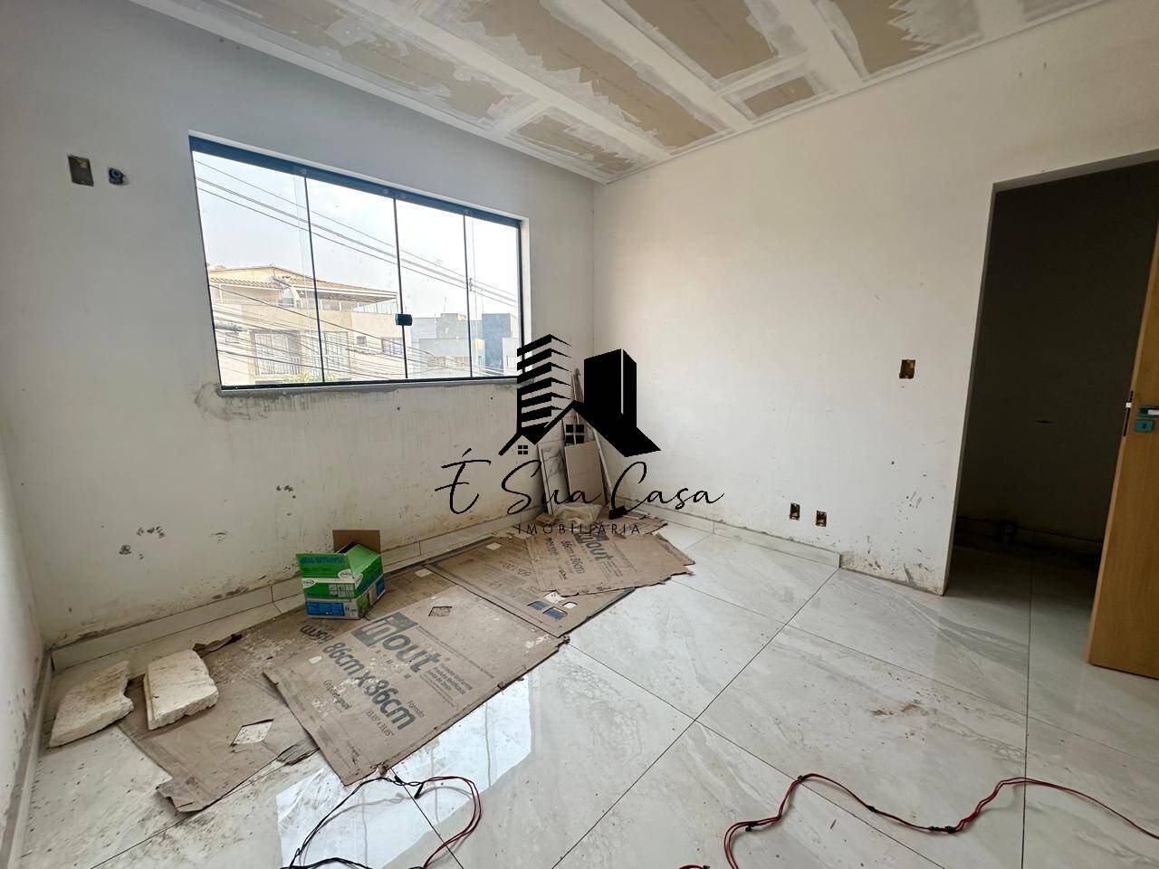 Casa à venda com 3 quartos, 160m² - Foto 12