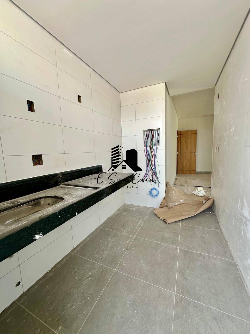 Apartamento à venda com 3 quartos, 85m² - Foto 12