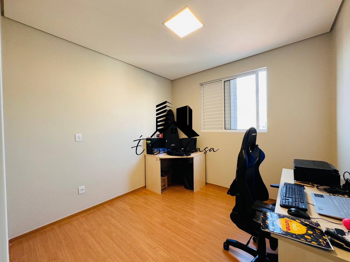 Apartamento à venda com 3 quartos, 85m² - Foto 9