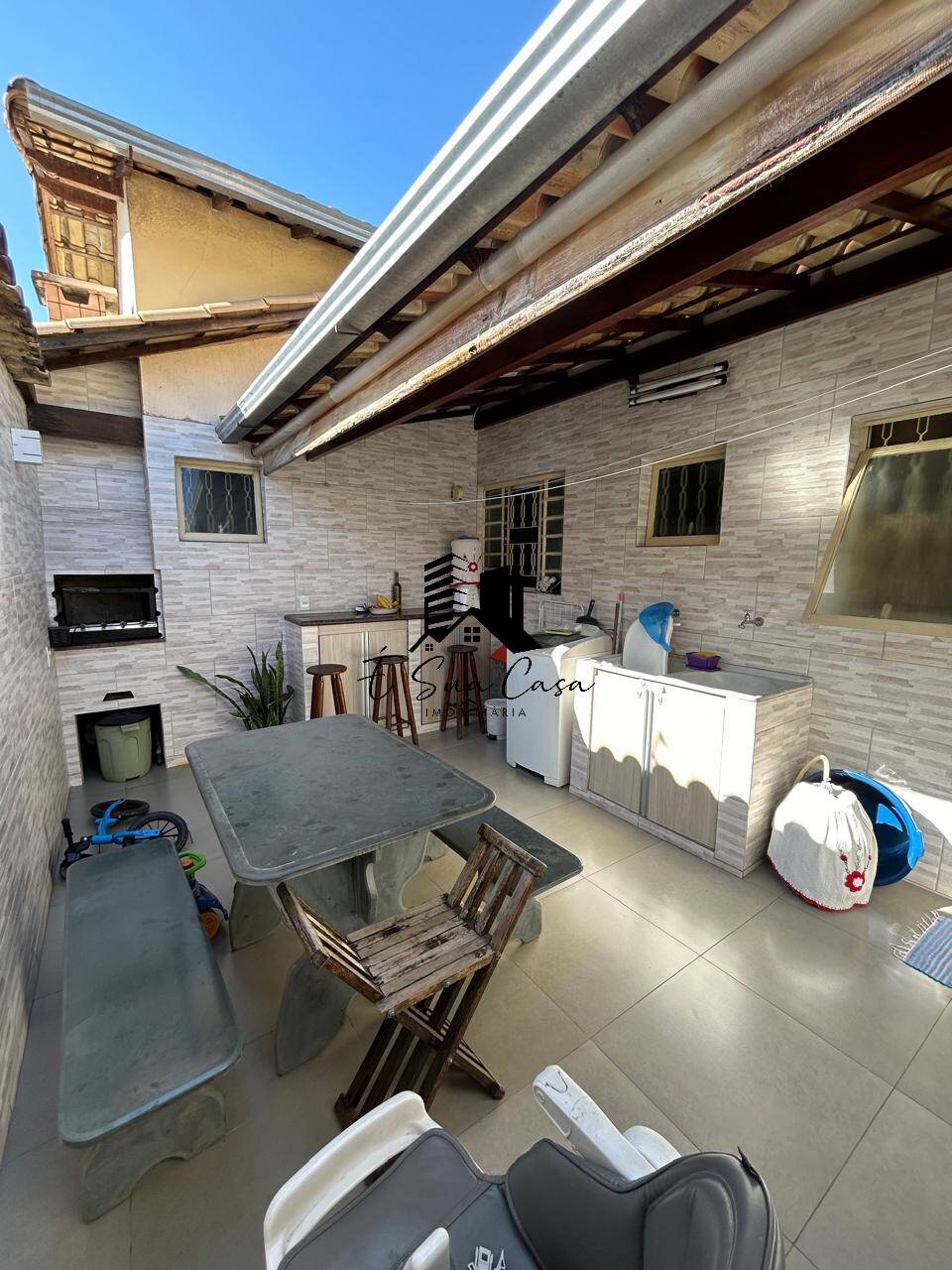 Casa à venda com 2 quartos, 110m² - Foto 20