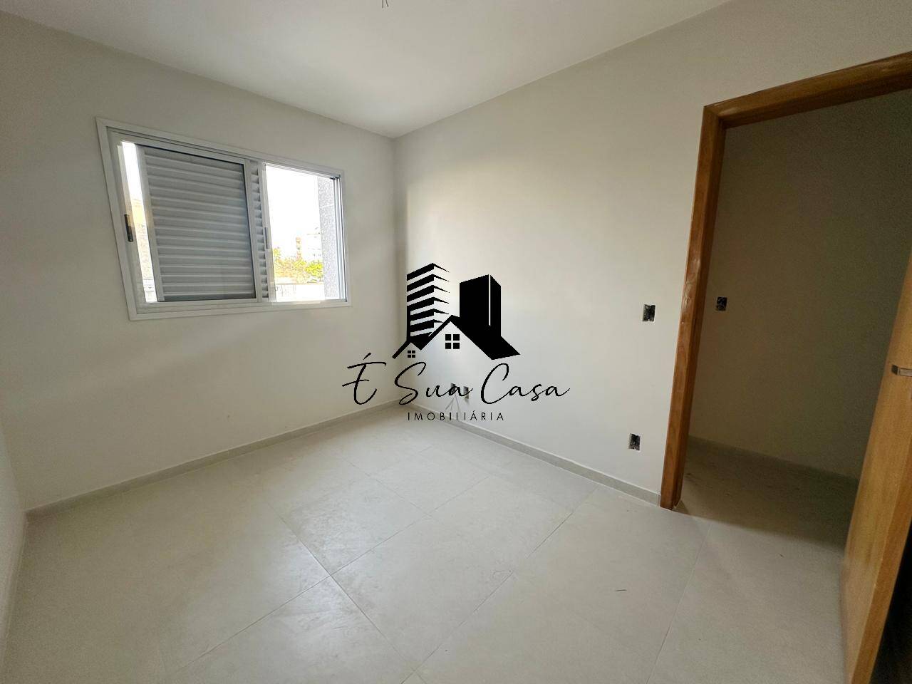 Apartamento à venda com 3 quartos, 86m² - Foto 11