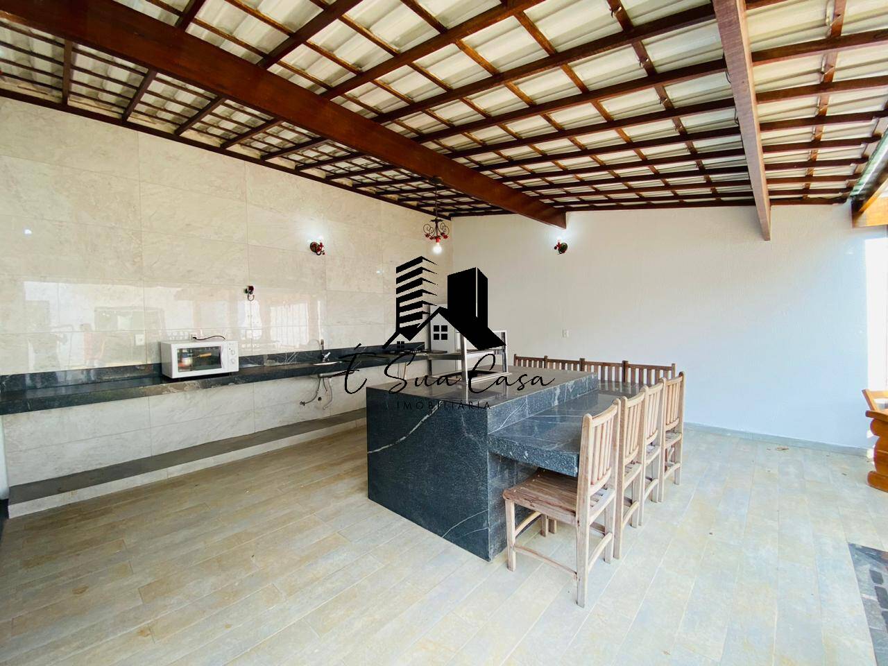 Casa à venda com 3 quartos, 210m² - Foto 15