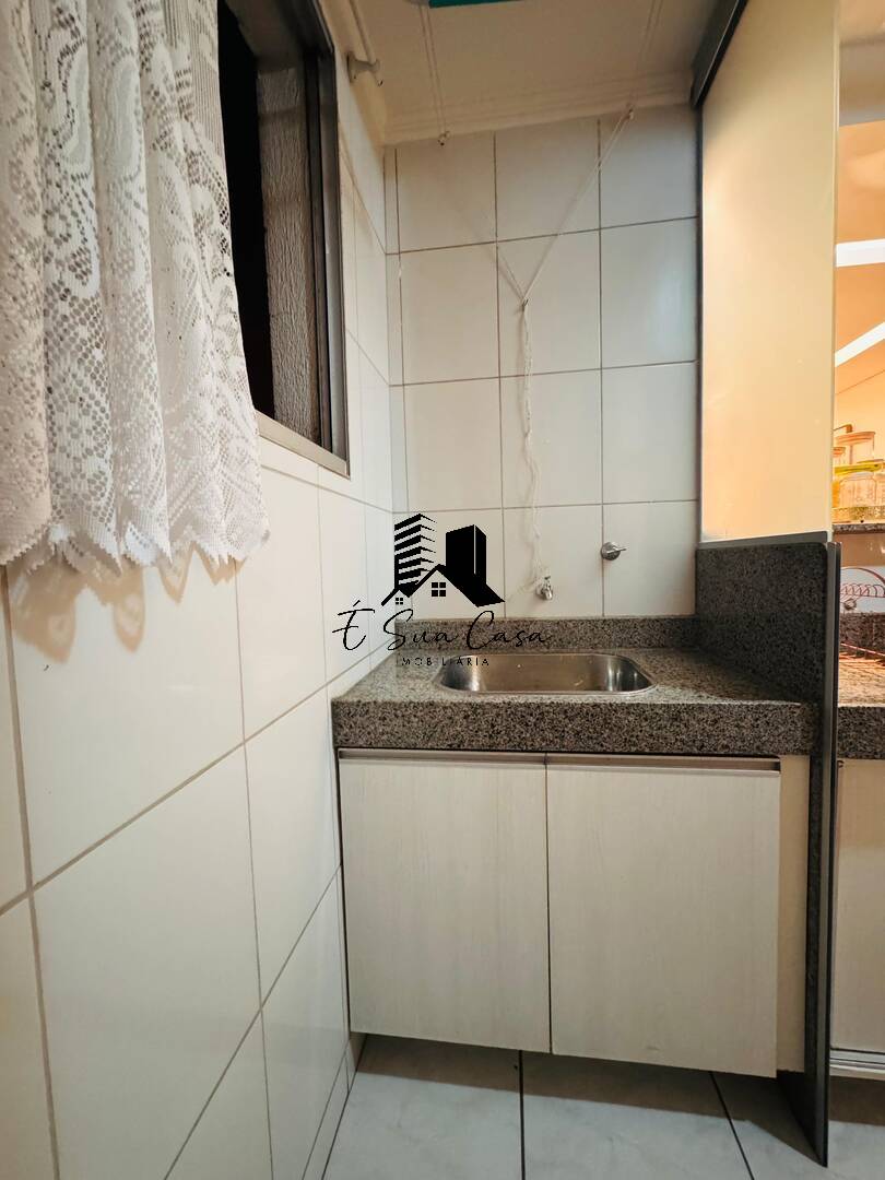 Apartamento à venda com 2 quartos, 45m² - Foto 13