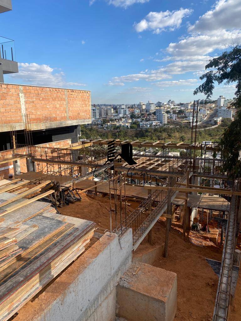 Casa à venda com 4 quartos, 463m² - Foto 15