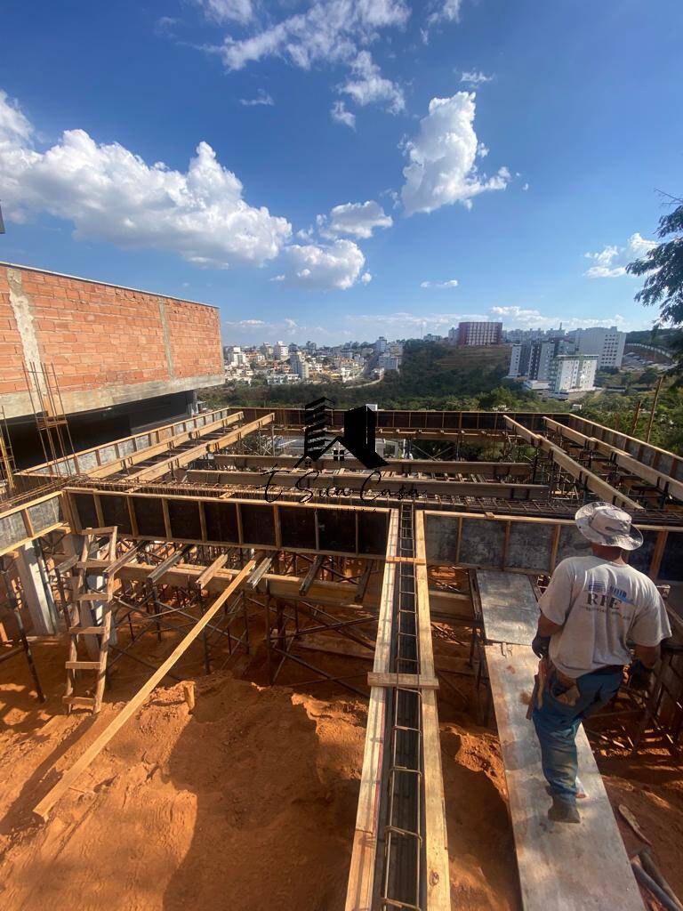 Casa à venda com 4 quartos, 463m² - Foto 17