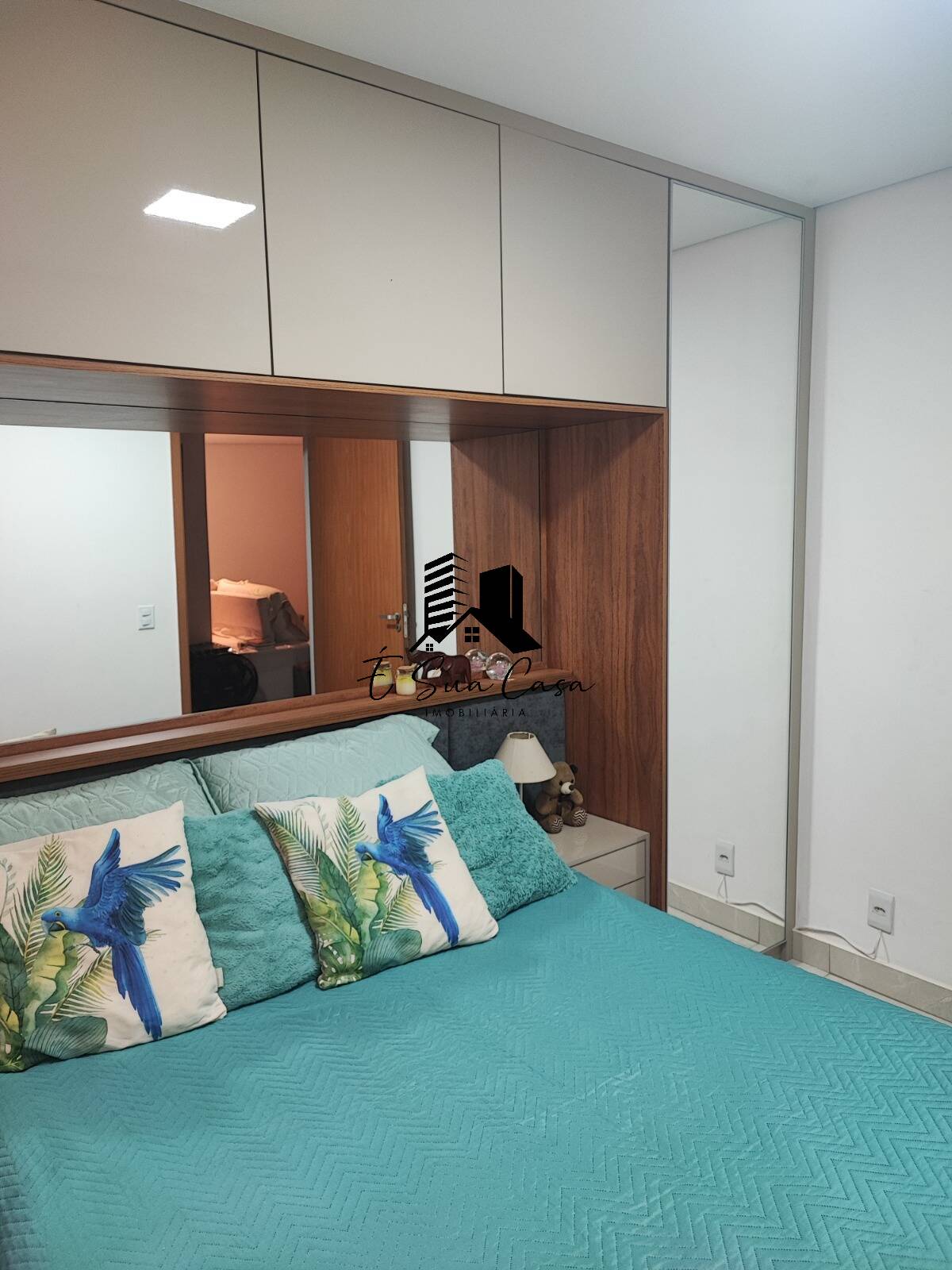 Apartamento à venda com 2 quartos, 48m² - Foto 11