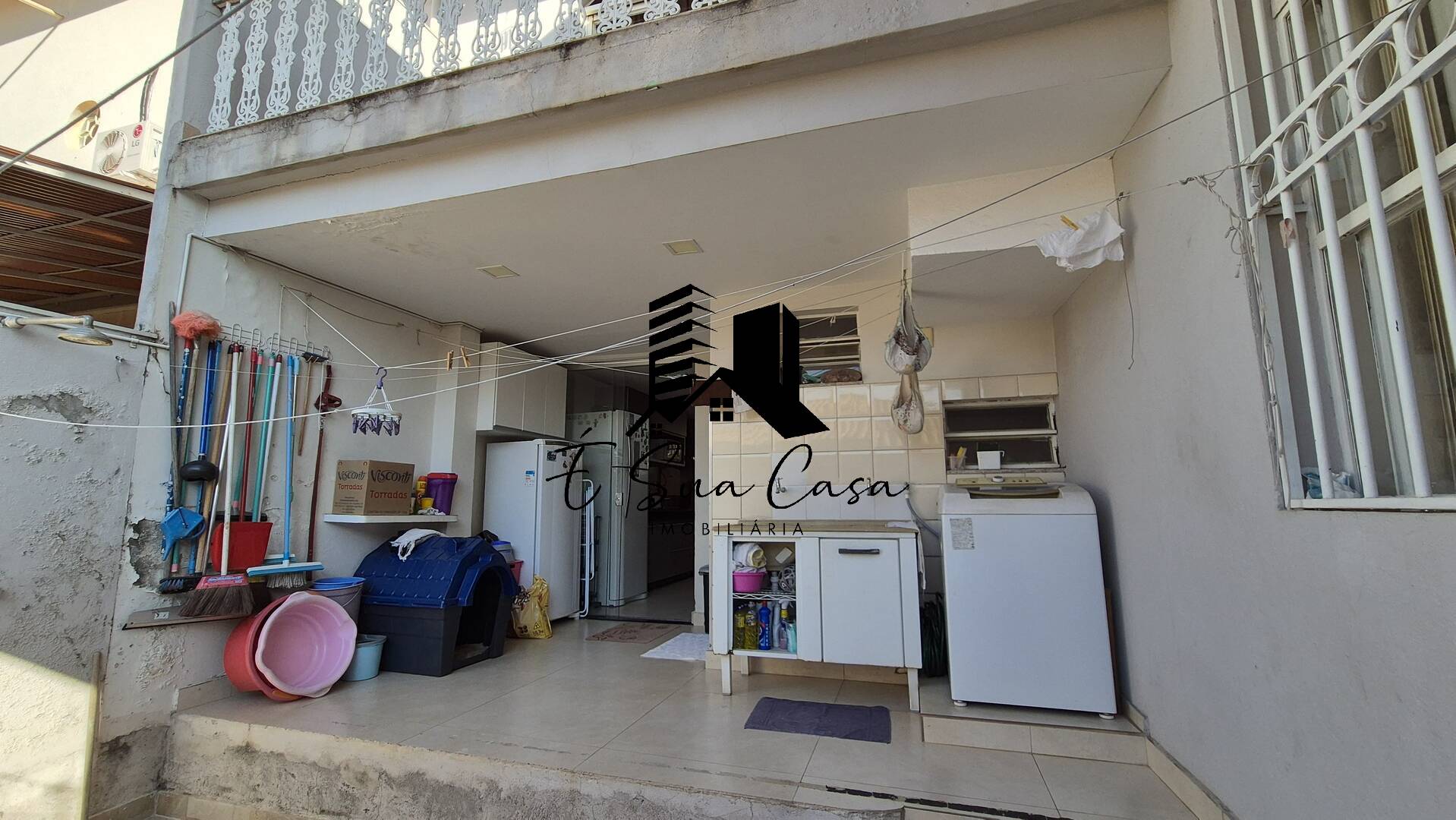 Casa à venda com 5 quartos, 240m² - Foto 46