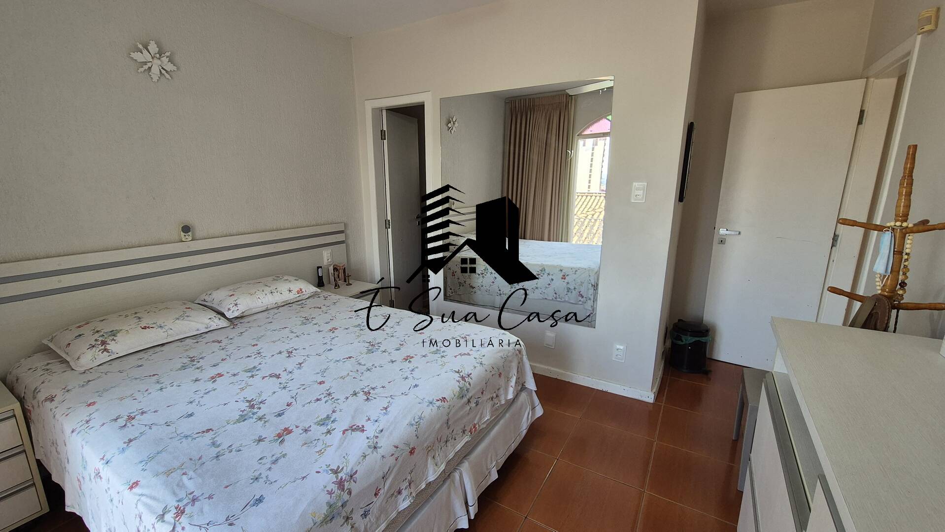 Casa à venda com 5 quartos, 240m² - Foto 39