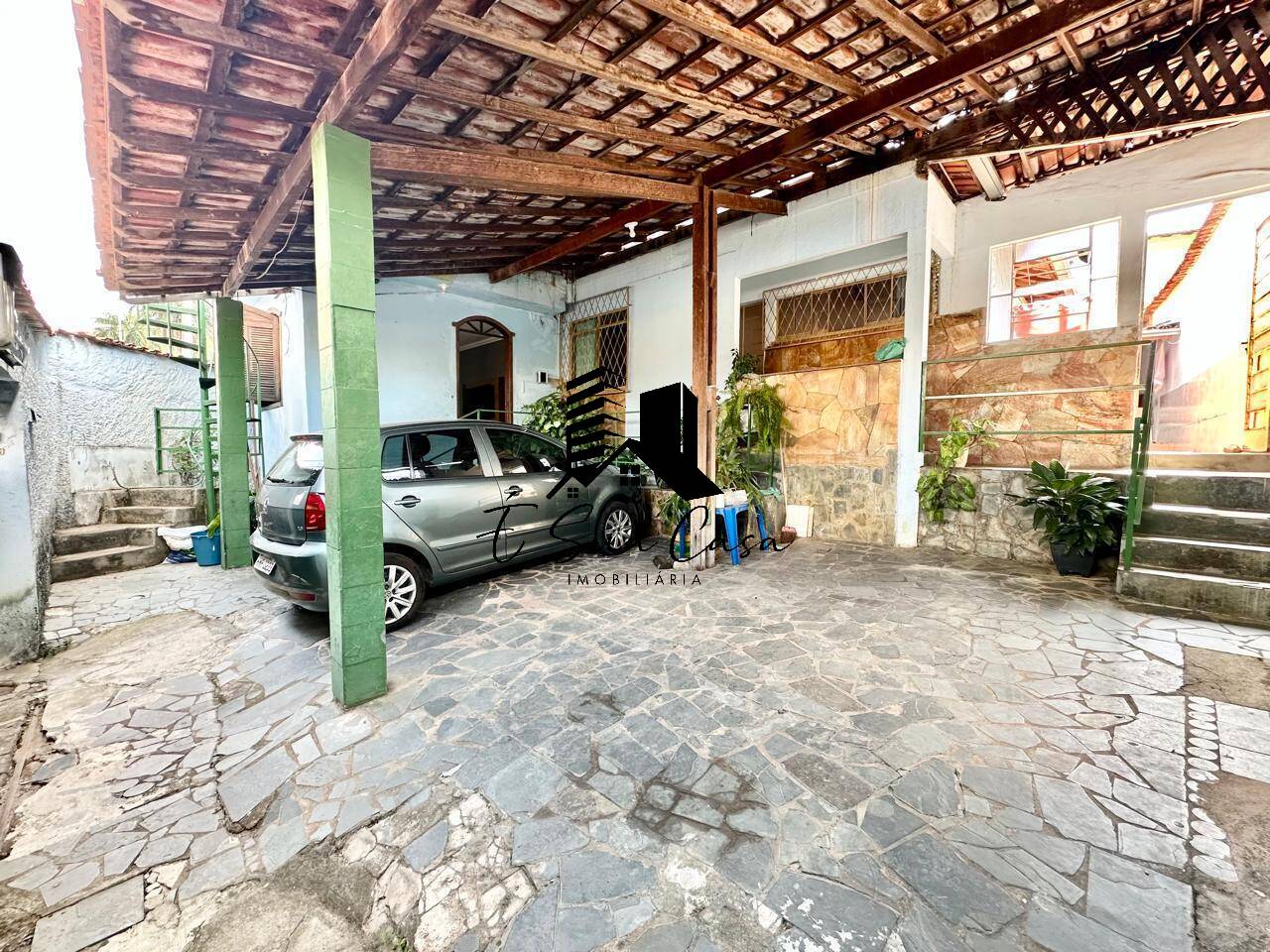 Casa à venda com 3 quartos, 300m² - Foto 27