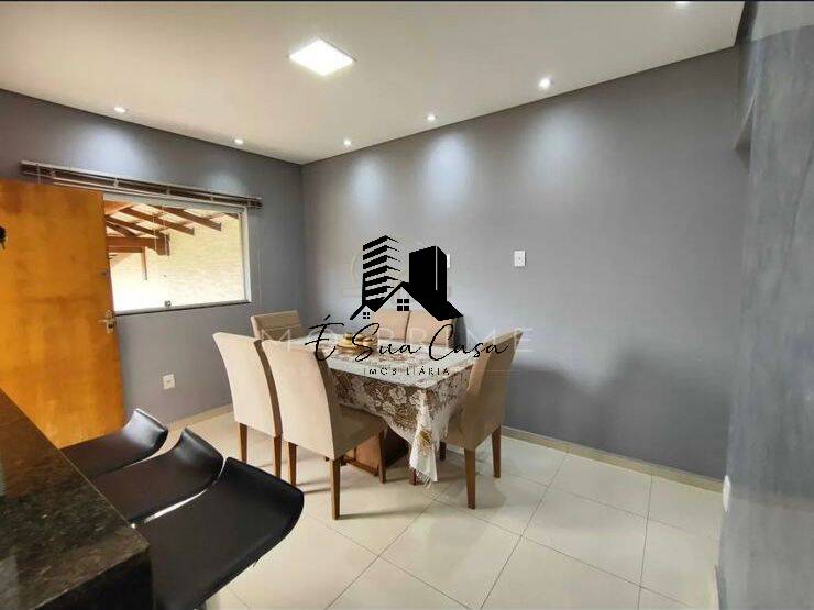 Casa à venda com 3 quartos, 180m² - Foto 6