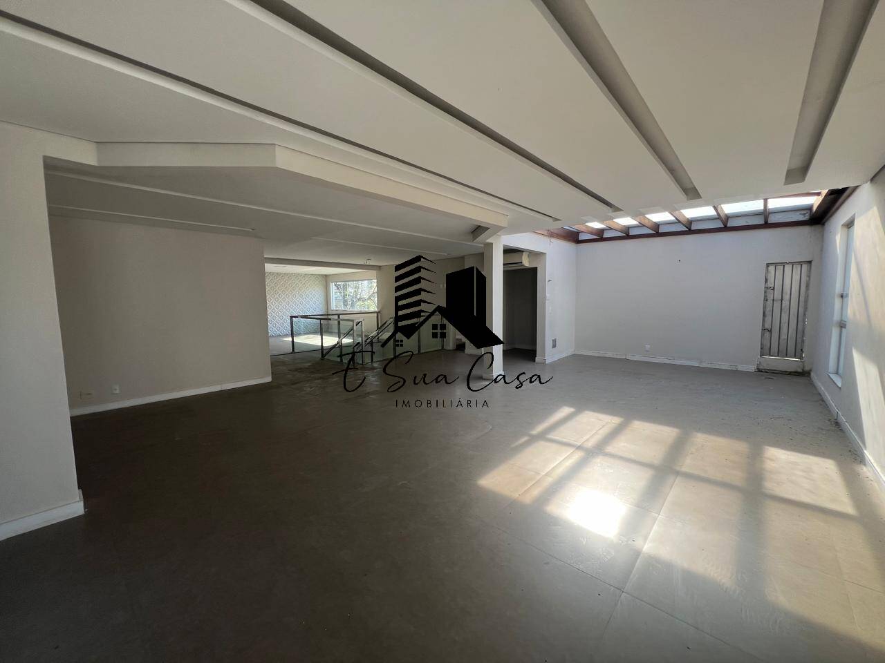 Casa à venda com 2 quartos, 425m² - Foto 13