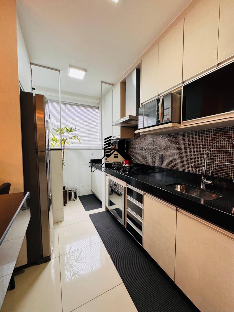 Apartamento à venda com 2 quartos, 72m² - Foto 20