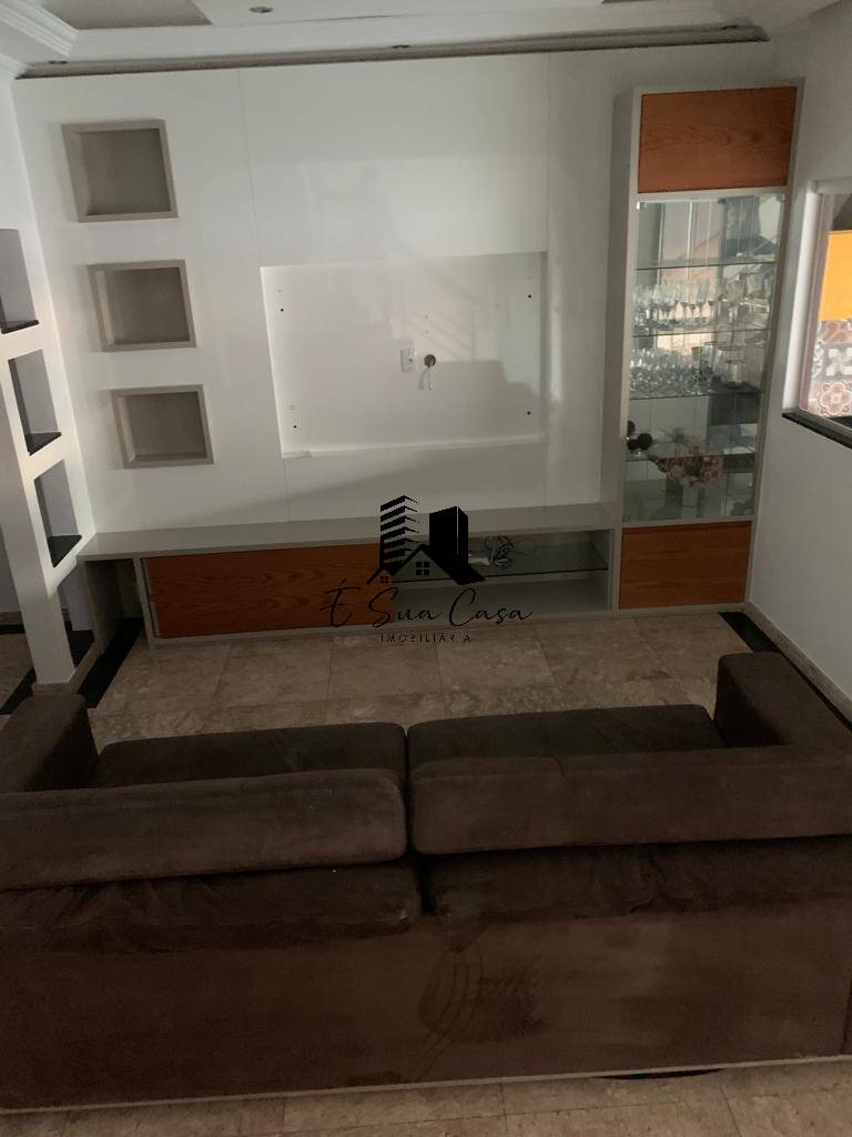 Casa à venda com 3 quartos, 220m² - Foto 15