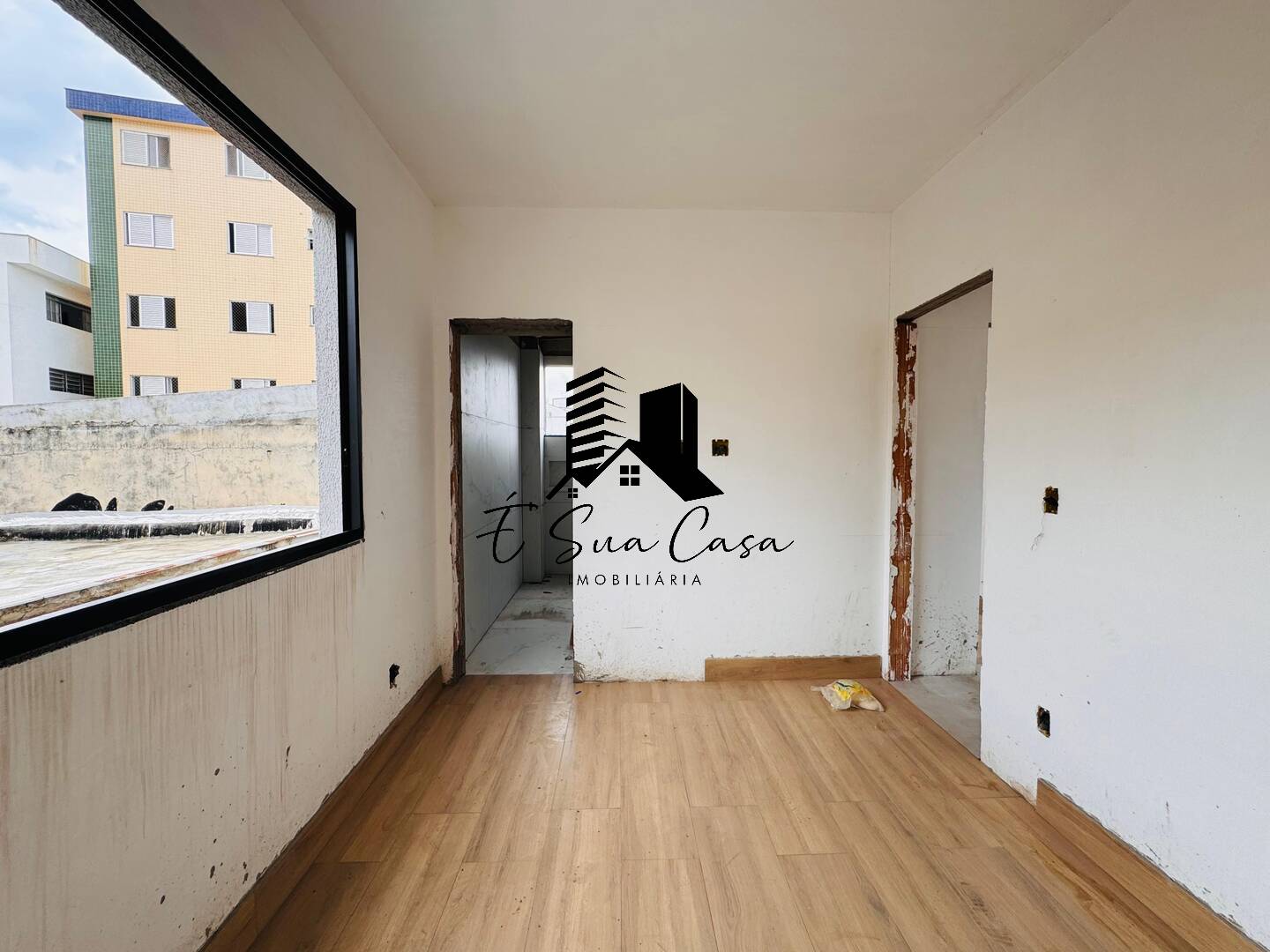 Apartamento à venda com 2 quartos, 70m² - Foto 16