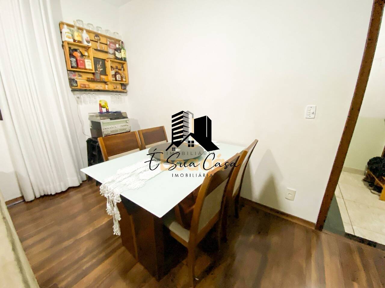 Apartamento à venda com 2 quartos, 67m² - Foto 5