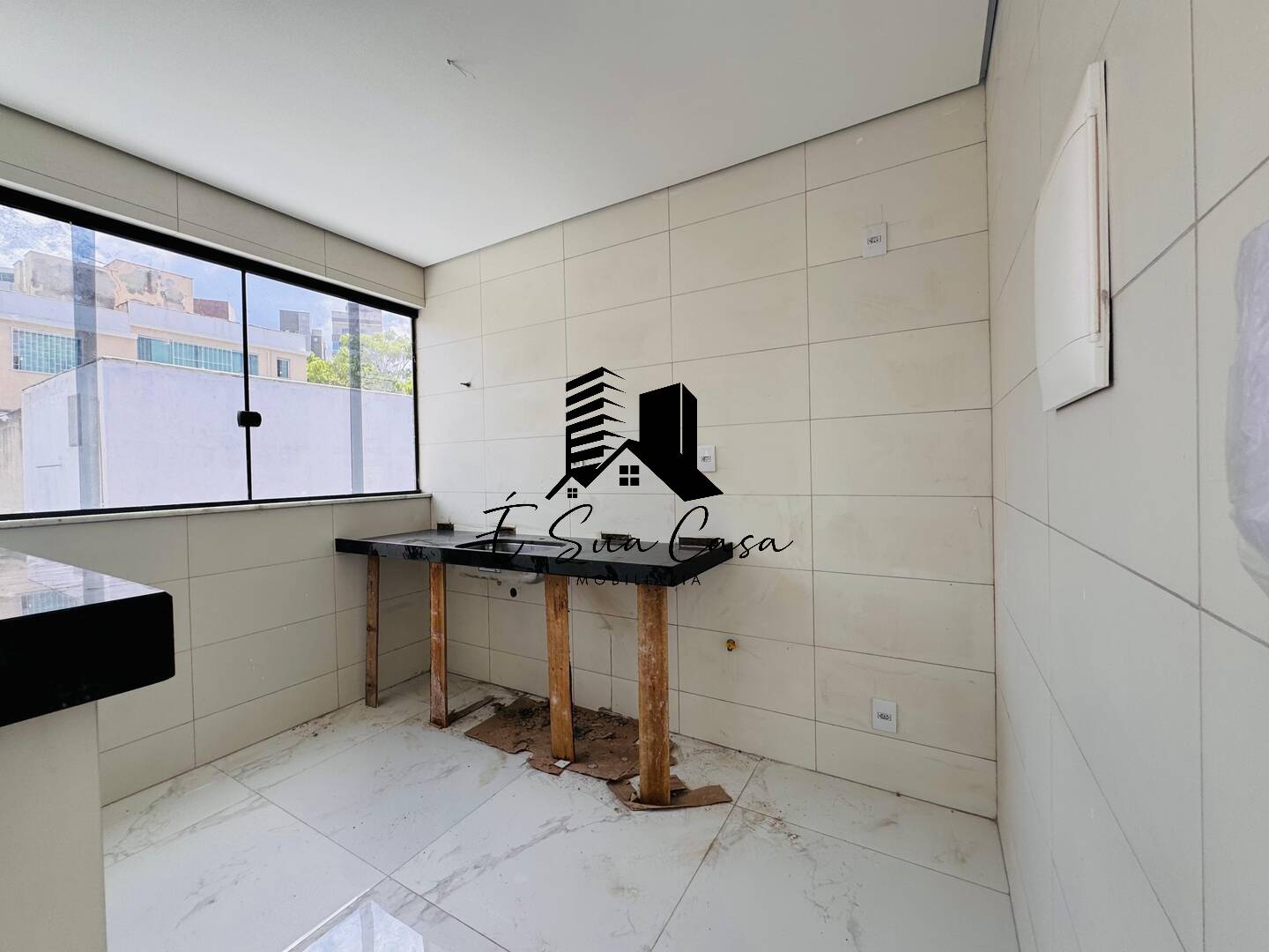 Cobertura à venda com 4 quartos, 180m² - Foto 6