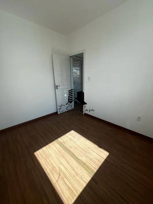 Casa à venda com 3 quartos, 105m² - Foto 15