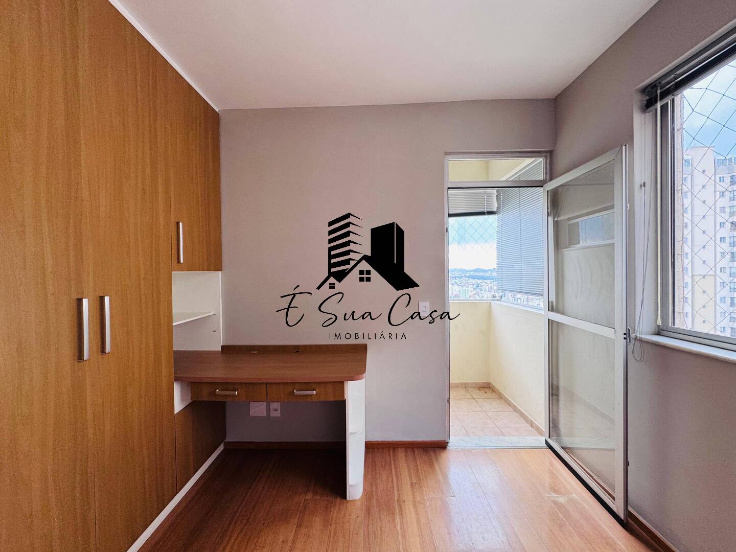 Apartamento à venda com 3 quartos, 97m² - Foto 30