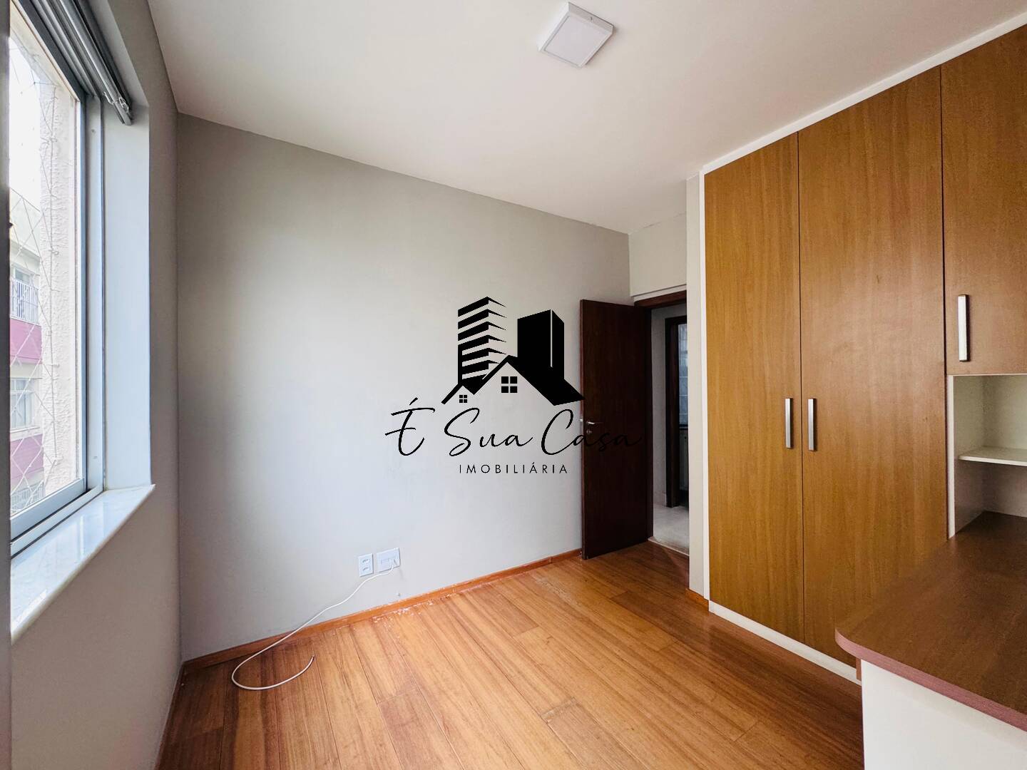 Apartamento à venda com 3 quartos, 97m² - Foto 31