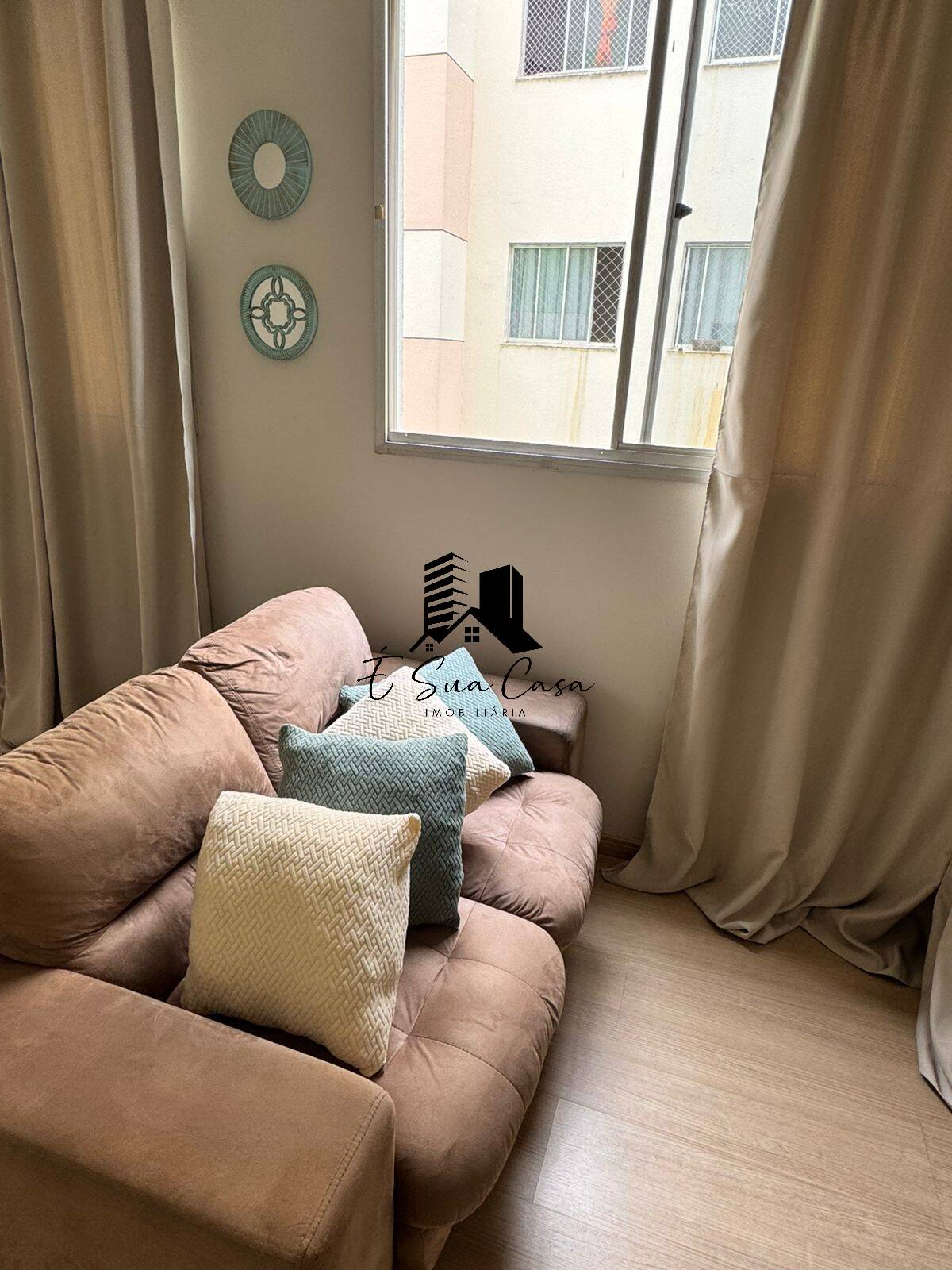 Apartamento à venda com 2 quartos, 56m² - Foto 1