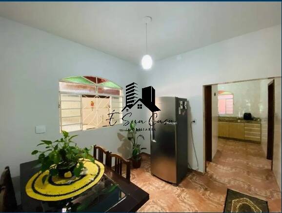 Casa à venda com 3 quartos, 360m² - Foto 4