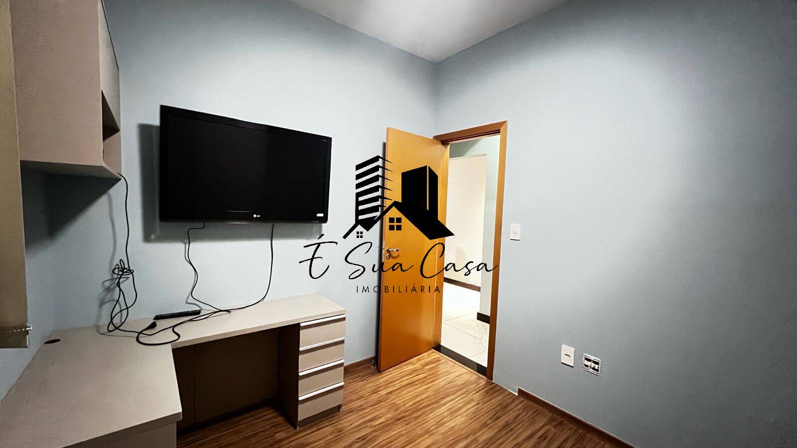 Apartamento à venda com 2 quartos, 75m² - Foto 12