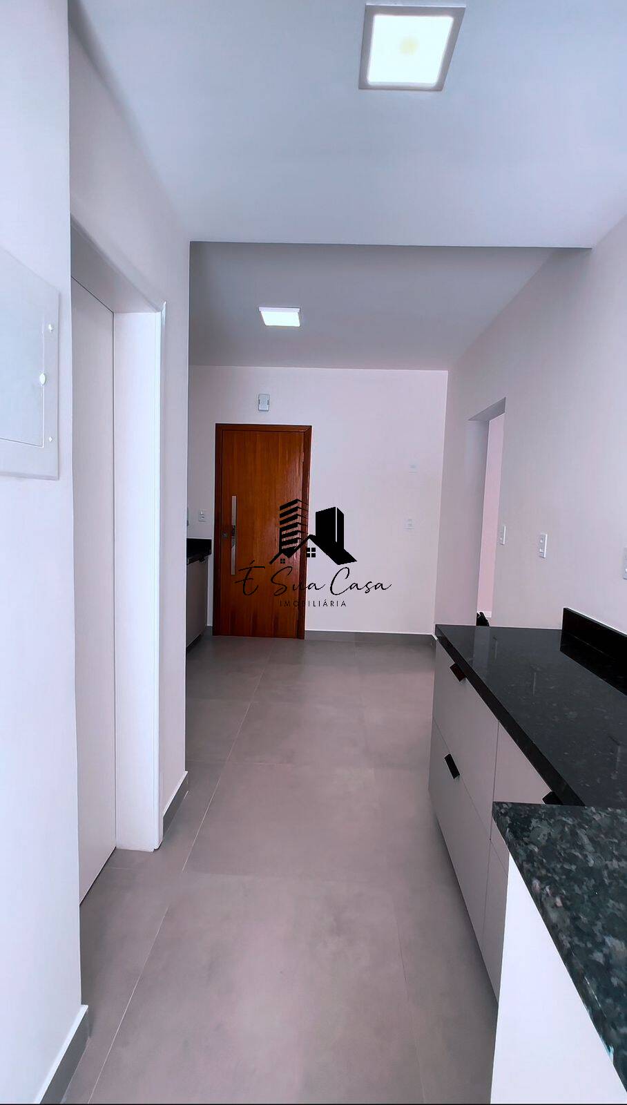 Apartamento à venda com 3 quartos, 241m² - Foto 6