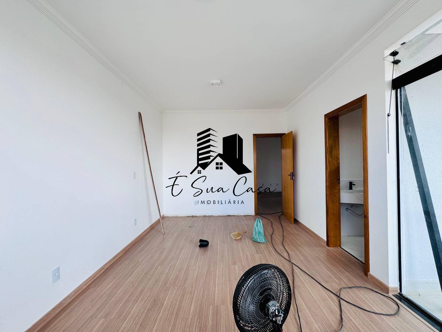 Casa à venda com 3 quartos, 240m² - Foto 16