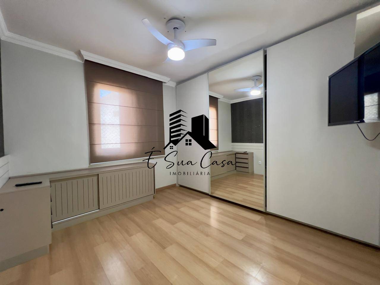 Apartamento à venda com 3 quartos, 101m² - Foto 19