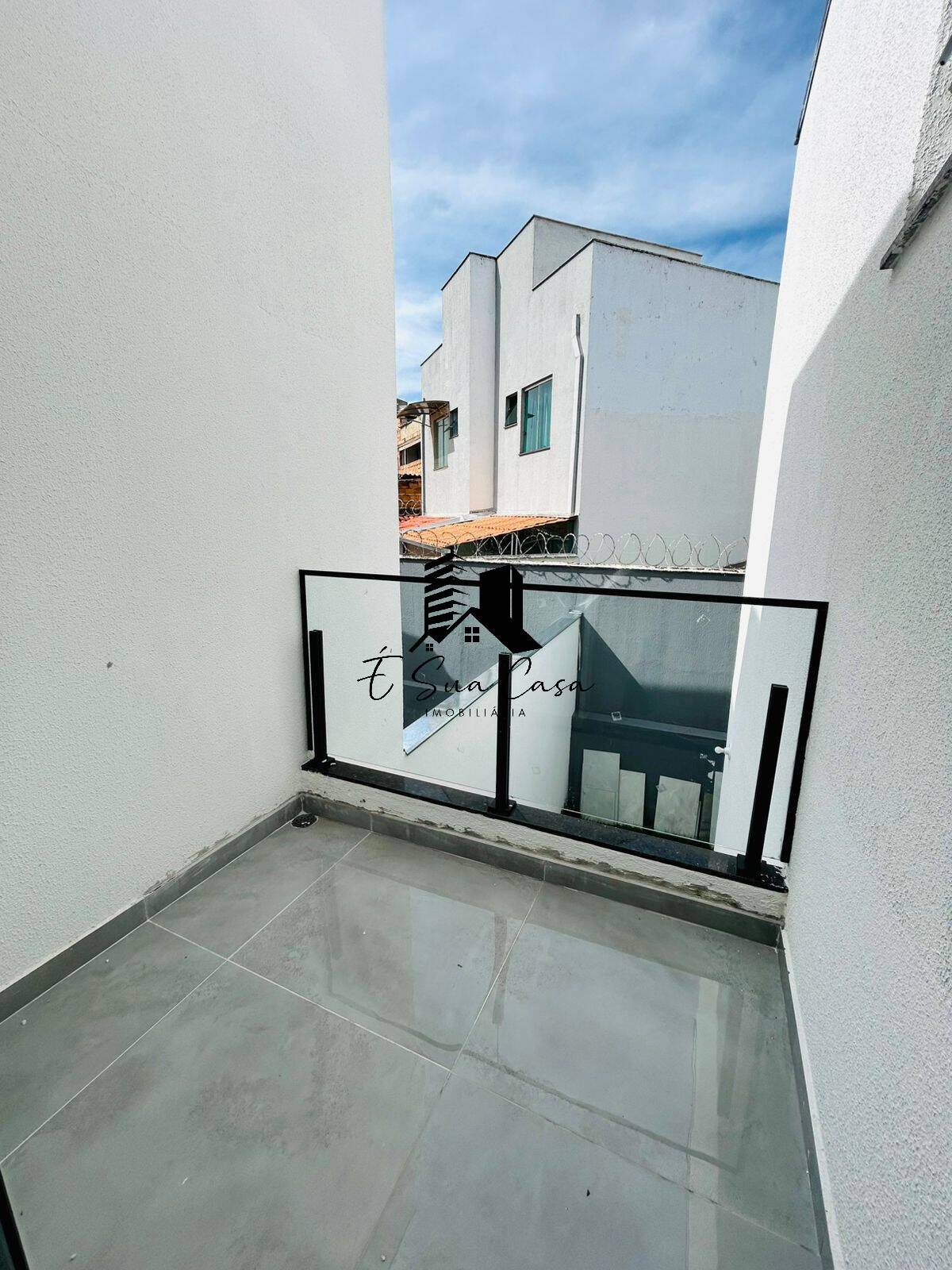 Casa à venda com 3 quartos, 120m² - Foto 9