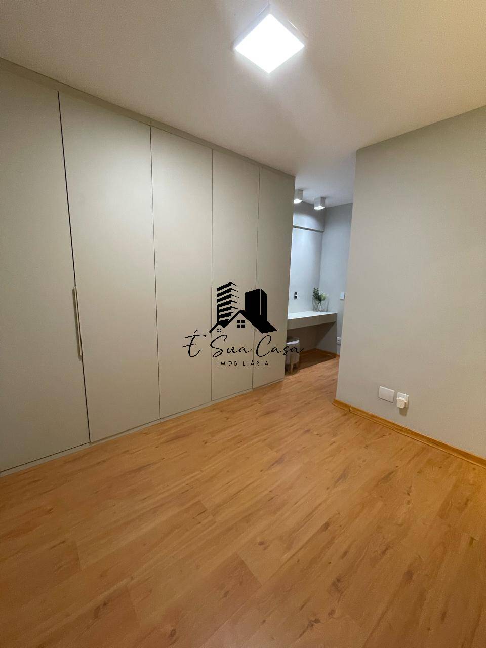 Apartamento à venda com 3 quartos, 189m² - Foto 19